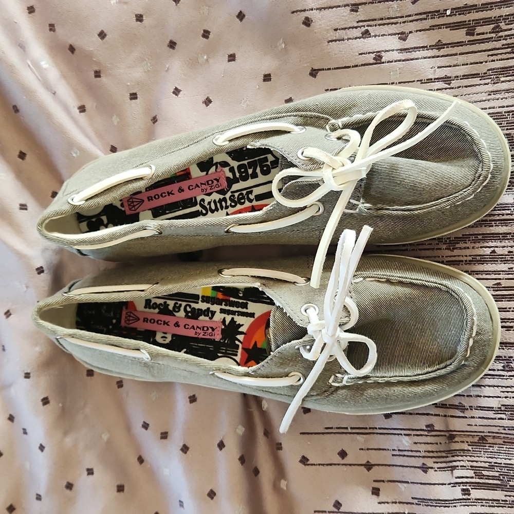 Rock and candie boating shoe